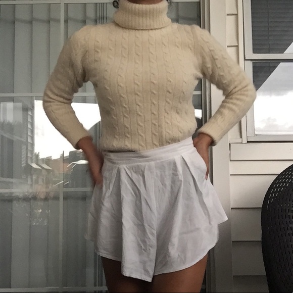 CREAM KNIT TURTLE NECK - Picture 4 of 6